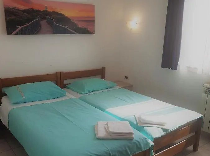 Barbara Gregovica * Pola