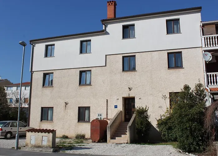 Barbara Gregovica Pola